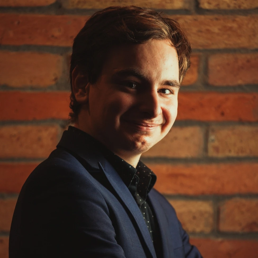 TARNAY KRISTÓF ÁBEL